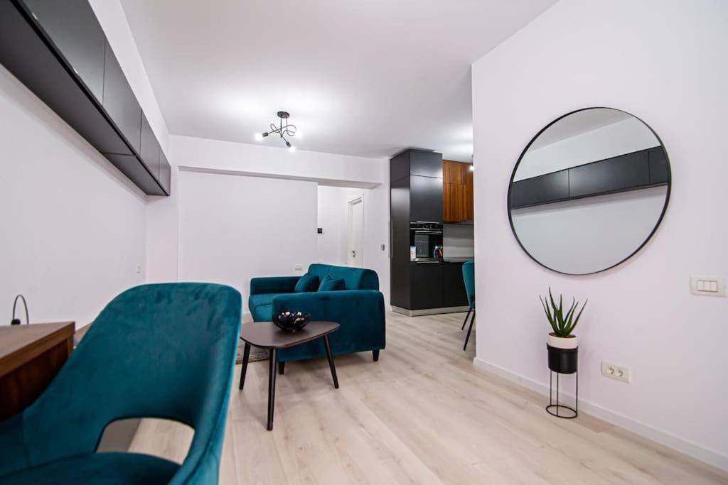 City Center Accomodation- 401 Resita Buitenkant foto