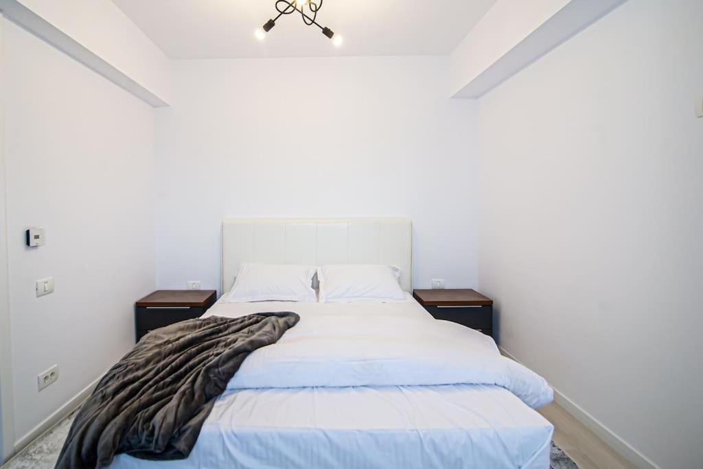 City Center Accomodation- 401 Resita Buitenkant foto